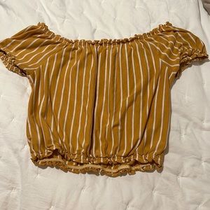 American Eagle crop top